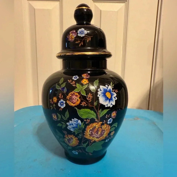 ardalt Other - Vintage Ardalt Ginger Jar Vase with Lid  Floral Design Italy- Circa  1950’s